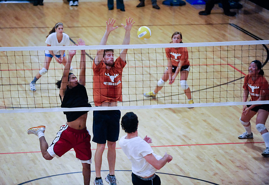 110410_Dunster_vball_151.jpg