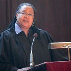 Hammonds challenges students