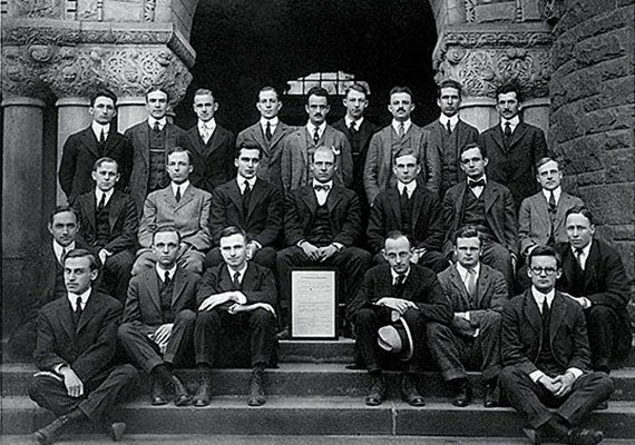 Members of the Harvard Legal Aid Bureau, 1914-15.
