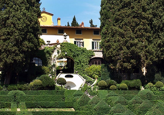 The villa’s lush gardens today retain a geometric splendor.