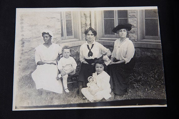 The Harvard Theatre Collection’s Tennessee Williams Papers at Houghton Library include early family photos such as this shot. Williams is seated in the chair at left. From his right is his nurse, Ozzie, his mother Edwina, sister Rose, and grandmother Grand. Photos by Stephanie Mitchell/Harvard Staff Photographer