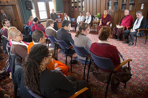 The Karmapa said he sees a necessity for religion and centers of learning that educate leaders of all faiths. He spoke with faculty and students at Andover Hall at HDS.