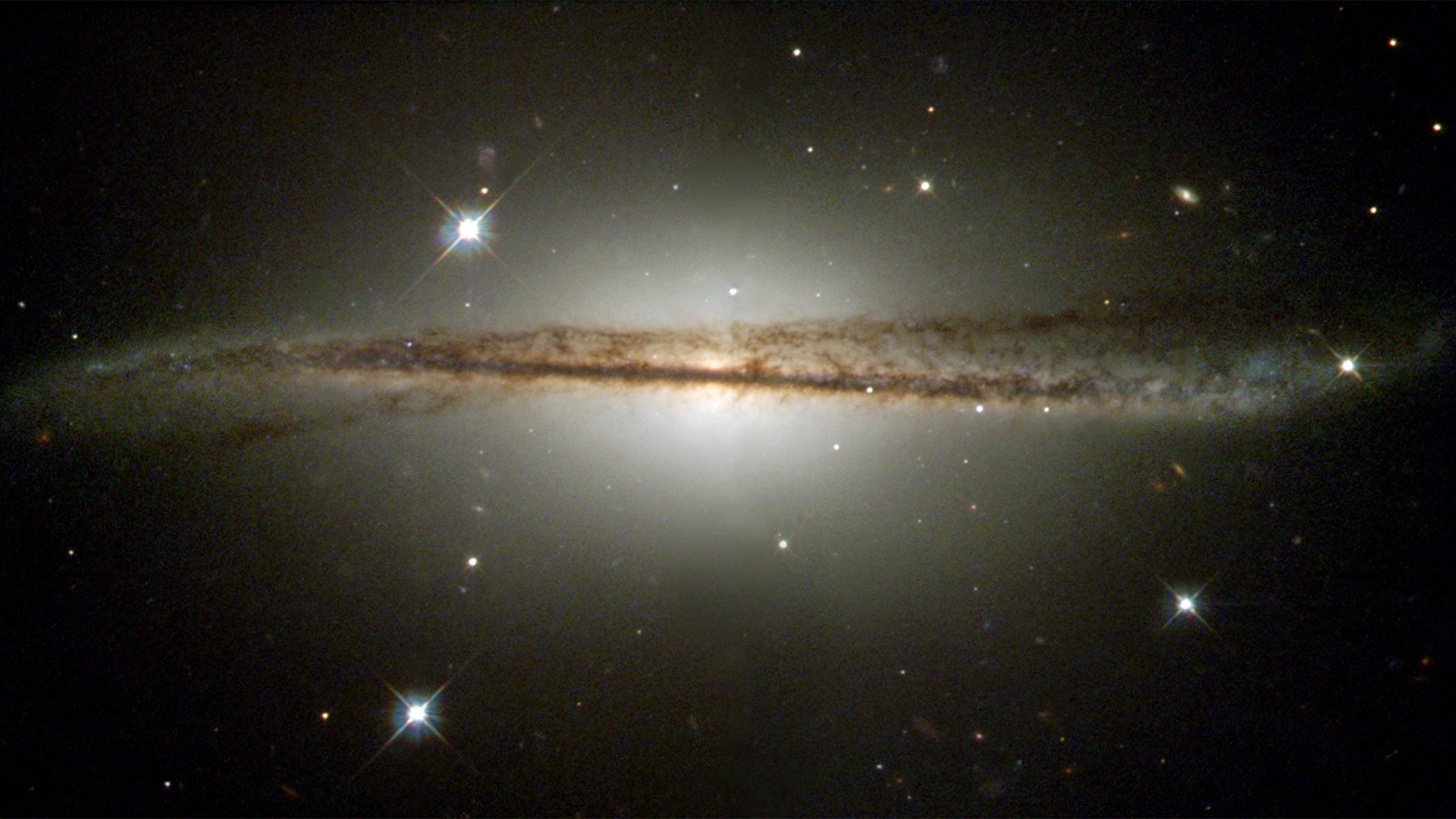 Harvard astronomers find explanation for Milky Way's warp — Harvard Gazette