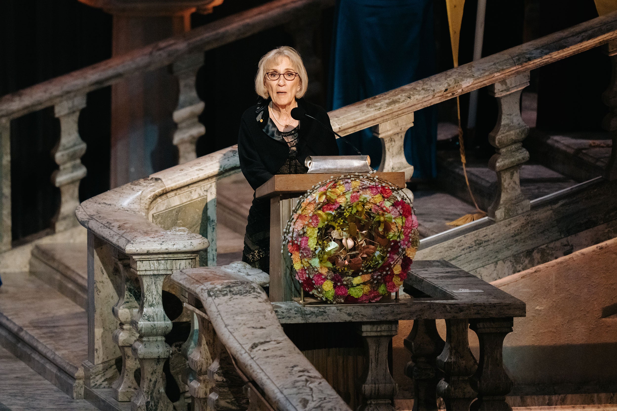Claudia Goldin delivering her speech at the Nobel ceremony in Stockholm.