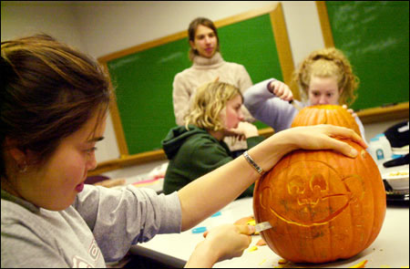 Freshman Pumpkin Carving Contest