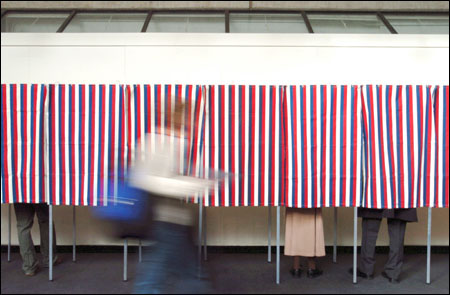 Voters at the polls in Gund