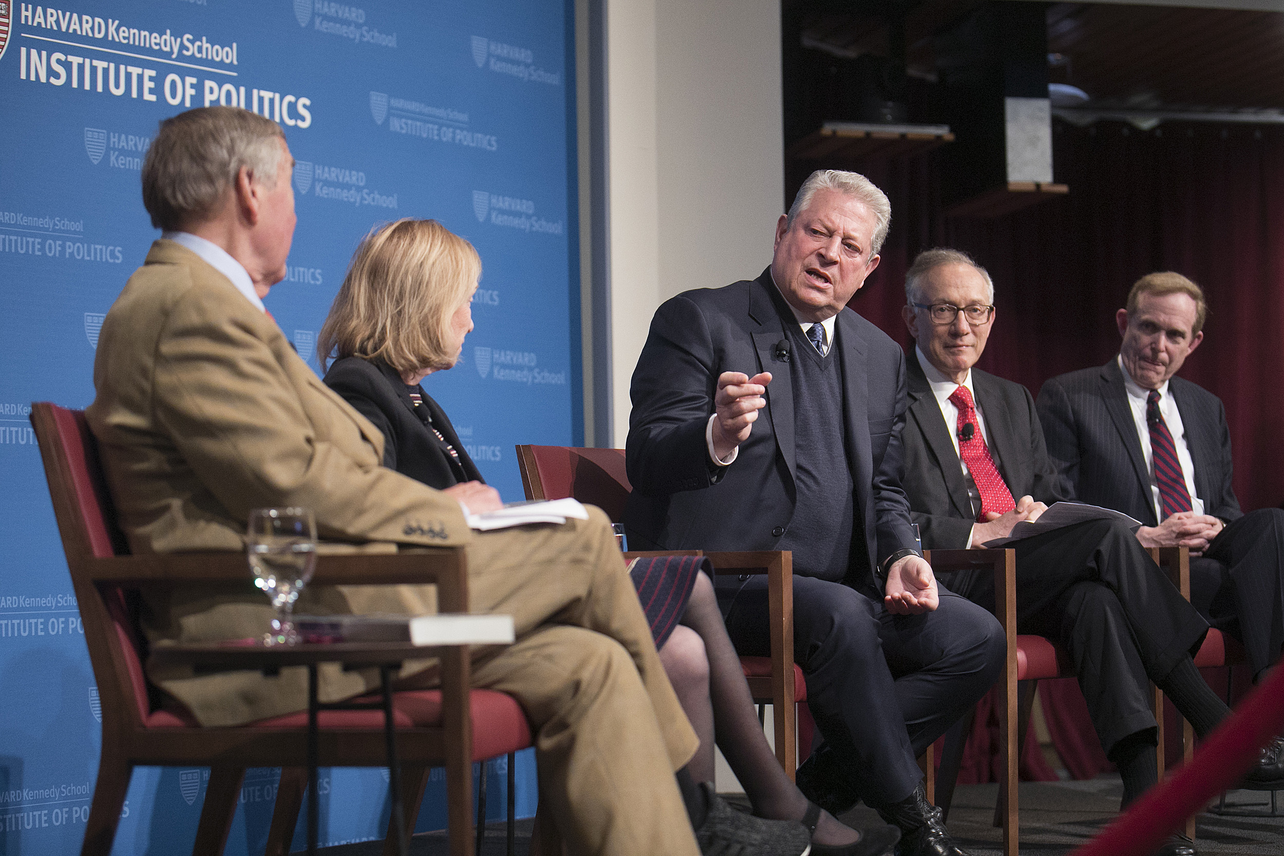 Al Gore (l to r), former Harvard Provost Harvey Fineberg, and Roger Porter, current HKS Professor of Business and Government, share a laugh during a discussion on the presidency in the 21st century. J