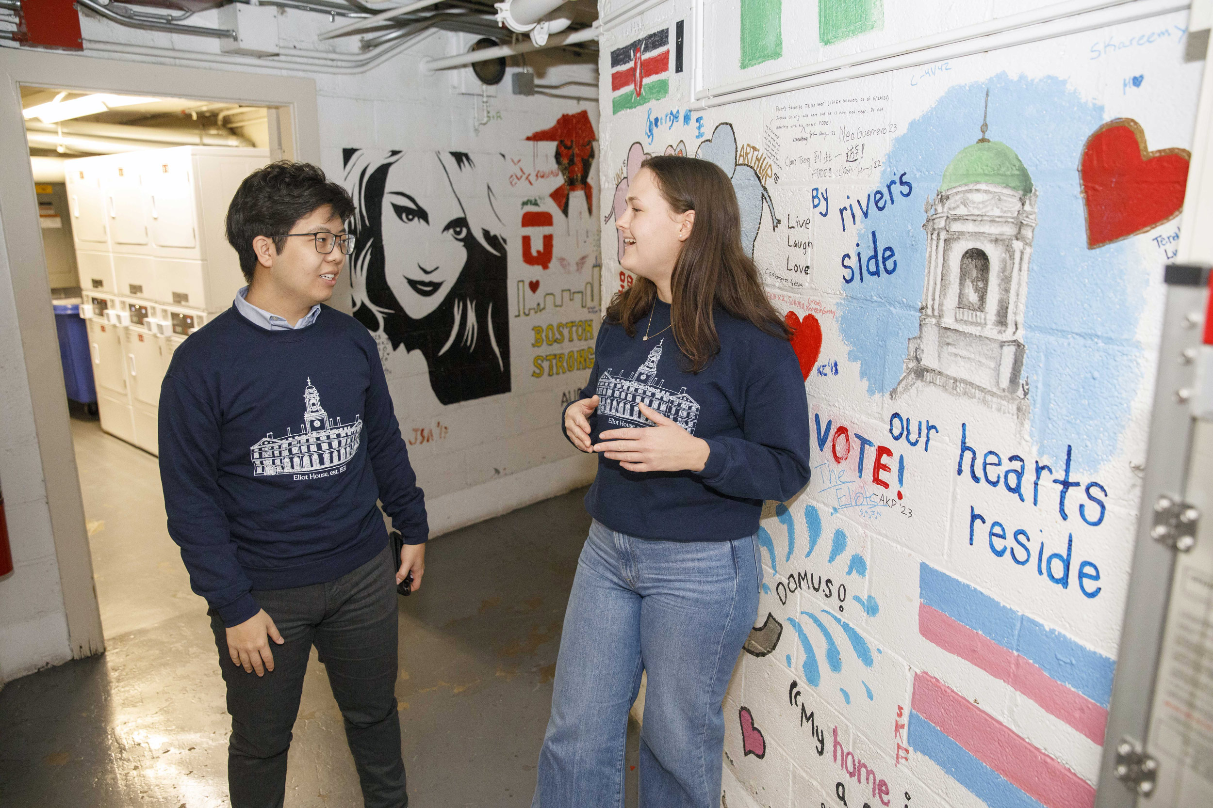 House Committee chairs, Helen Scarborough ’25 and Felix Chen ’25