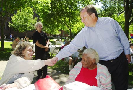 Larry Summers, Janet Marcinkewich, Viola