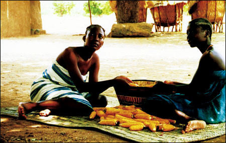 Still photo from Gaston Kaboré film 'Buud Yam'