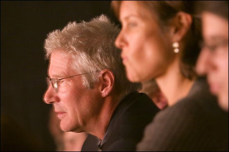 Gere watches performance