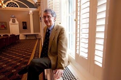 Harvard Graduate School of Education Professor Howard Gardner reflected on his famous theory ― in which he posits that all humans possess numerous autonomous intelligences rather than a single intelligence that can be measured through a tool such as the IQ test ― at an Askwith Forum called “Multiple Intelligences: The First 25 Years.” His theory made Gardner one of the most famous academics in the world. 