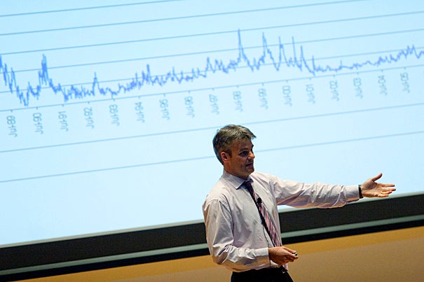 Stephen Blyth, the managing director of Harvard Management Company, introduces students to modern financial markets in his statistics class, “Applied Quantitative
Finance on Wall Street.”