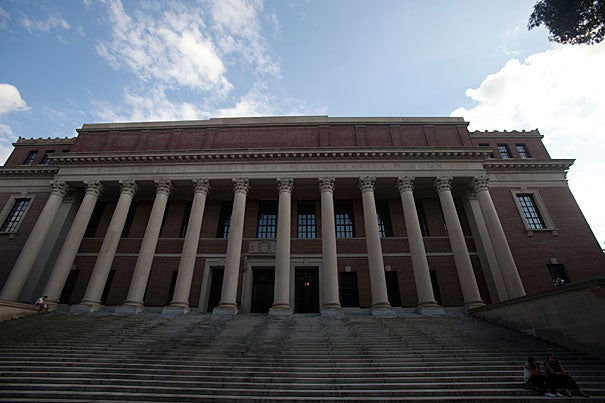 Composed of faculty members and administrators from across the University, the new Harvard Library Board will oversee the transition of the University’s vast library system to a coordinated management structure.