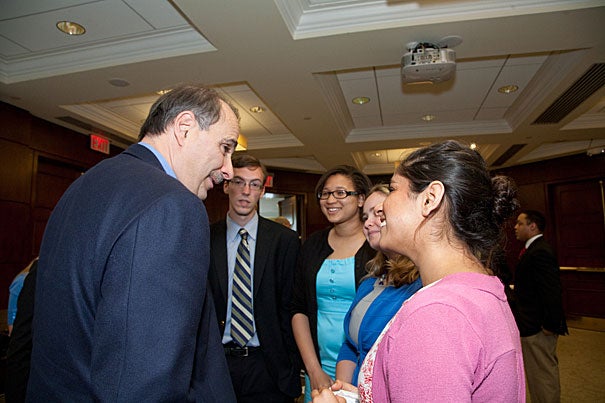 David Axelrod, former senior adviser to President Barack Obama, engages with Harvard undergraduates as a new Institute of Politics’ Senior Advisory Committee member in Cambridge on May 5.  