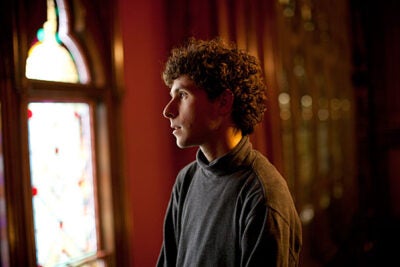 Matt Aucoin '12 has been engulfed in an intense love affair with music since the age of 6. While at Harvard, Aucoin blazed his own artistic trail. An English concentrator, he wrote and directed two operas, including “Hart Crane,” and served as poetry editor of The Harvard Advocate, even winning a Thomas T. Hoopes Prize for his poetry thesis, "Aftermusic."