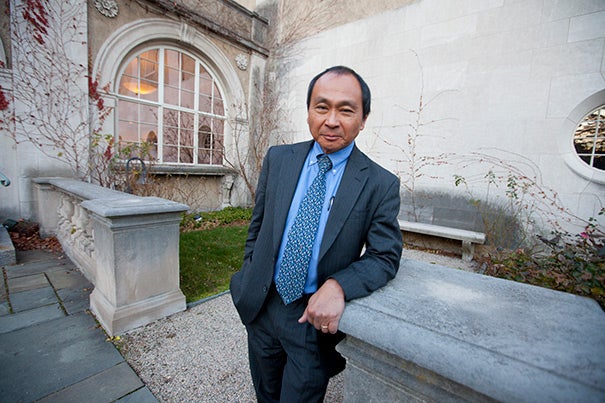 Francis Fukuyama, who in 1992 famously predicted “the end of history” because liberal democracies and free market economies suggested an endpoint in the evolution of government, spoke at the Minda de Gunzburg Center for European Studies in a kickoff session for a two-day workshop focused on European national identities.