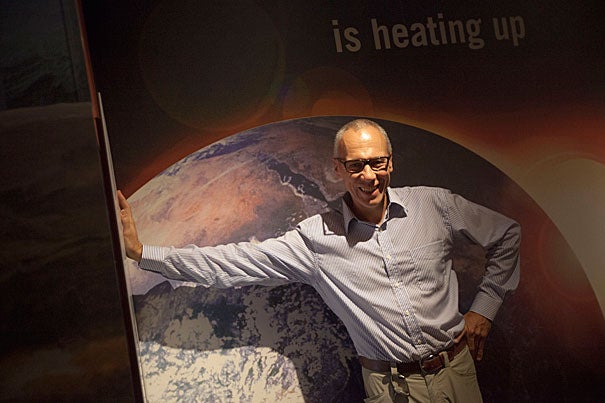 In a talk sponsored by the Harvard University Center for the Environment, Edward Parson, a law professor at the University of California, Los Angeles, discussed the myriad ways nations could combat global warming, such as releasing cooling aerosols. 