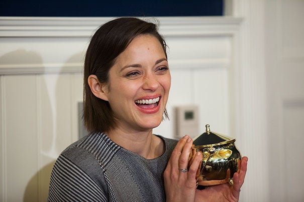 Marion Cotillard claimed her prize at Farkas Hall after a tour of Harvard Yard and a short parade. 