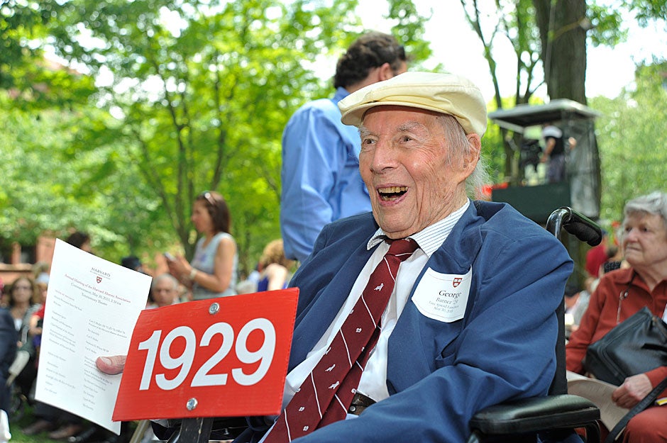 George Barner ’29 is in lively spirits, despite the day’s blistering heat. At 104 years old, he’s the alumnus from the oldest class year. Jon Chase/Harvard Staff Photographer