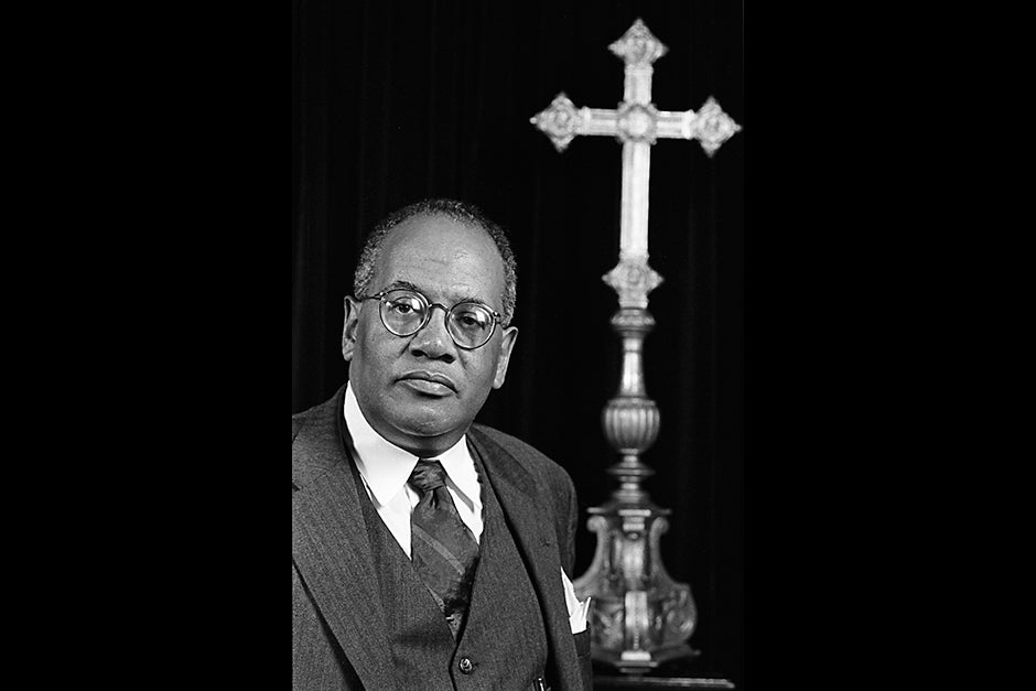 Rev. Peter J. Gomes, Plummer Professor of Christian Morals and Pusey Minister in the Memorial Church, in 1996. Jon Chase/Harvard Staff Photographer