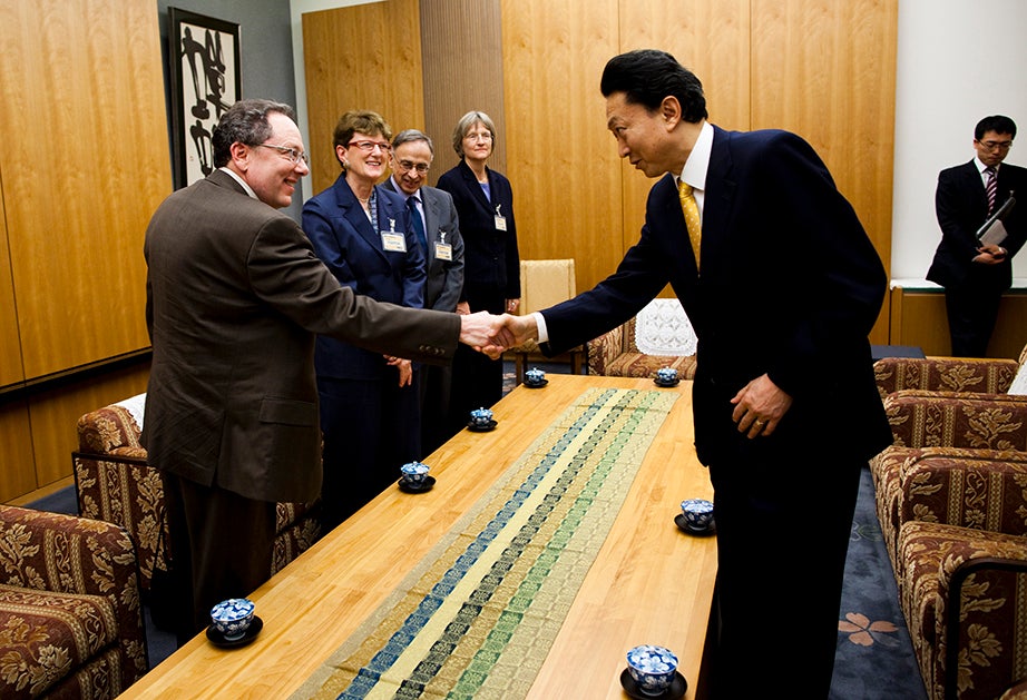 Drew Faust meets Japanese Prime Minister Hatoyama