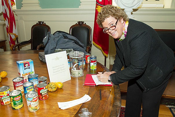 Mary Ann Bradley, associate dean for administrative operations for FAS, took the time to participate in Giving Thanks. The annual event not only let the Harvard community send notes of thanks to colleagues, but also encouraged donations to the Harvard Square Homeless Shelter.