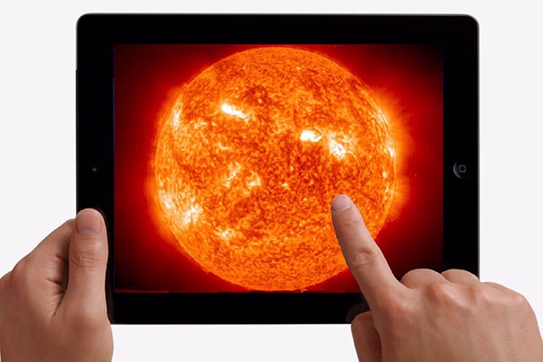 A new study shows that using an iPad or other tablet device can improve students’ understanding of the scale of the solar system. 