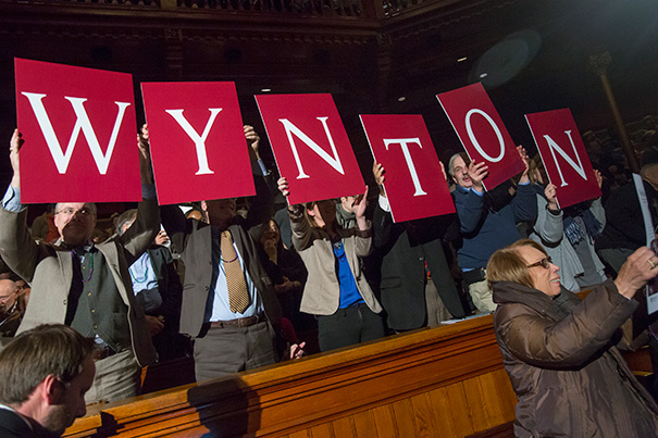 Wynton Marsalis went out with a bang, delivering his sixth and final lecture last night. Cornetist Marsalis and company (photo 2) transported the hall to Bourbon Street in "a kind of coming home," said President Drew Faust in her introduction (photo 3).