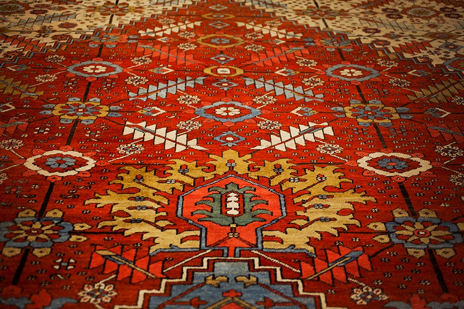 A Persian Heriz rug is part of the room’s original decor.