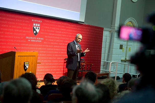 Esteemed social psychologist and author Claude Steele gave a recent talk on his theory of “stereotype threat” at the Harvard Graduate School of Education. The theory explains a universally experienced phenomenon of “underperformance” that can occur even when smart students are, in fact, prepared, or when a white-hot spotlight withers the talented.