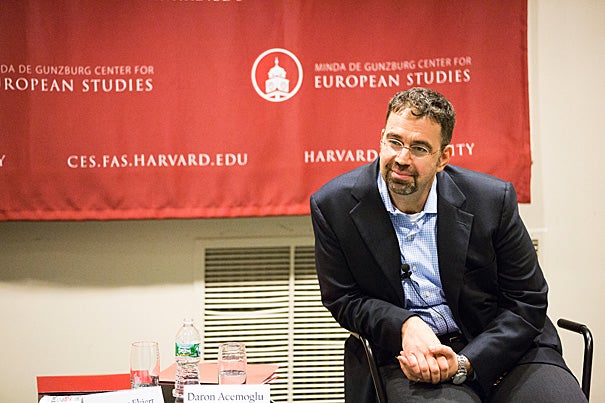 Turkey appears to be moving away from the path toward reforms that helped to fuel an economic resurgence there in the early 2000s, economist Daron Acemoğlu told his Harvard audience as the keynote speaker in the inaugural event of the Özyeğin Speaker Series at Harvard’s Minda de Gunzburg Center for European Studies.