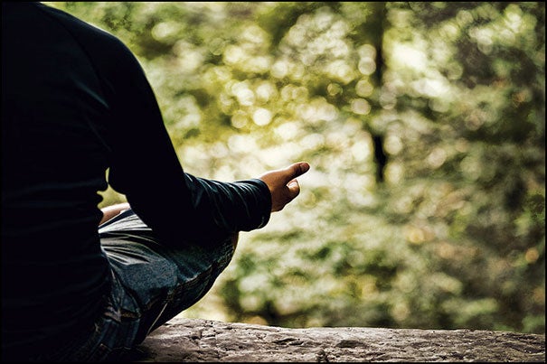 With support from a recent anonymous gift, the Center for Wellness at Harvard University Health Services sponsors several meditation options, including four-week courses based on a mindfulness curriculum specifically geared toward college-aged students, 20-minute drop-in sessions at the Serenity Room at Grays Hall, and weekend and weeklong retreats. 