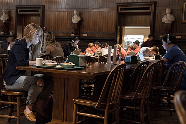 Amelia Lamp '19 studying at the Annenberg dining hall, Harvard University. Photo by Shraddha Gupta