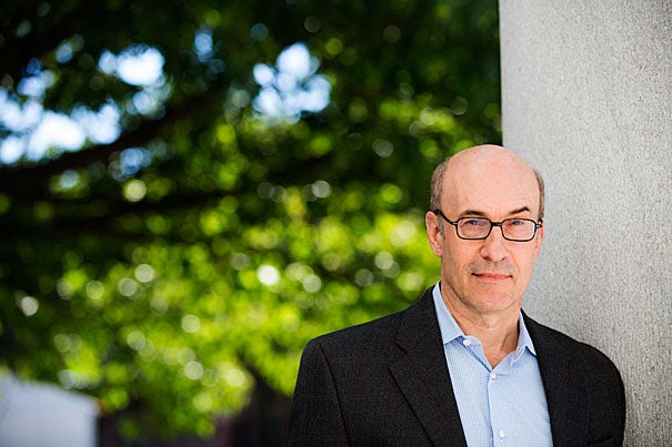In his latest book, “The Curse of Cash,” Ken Rogoff, the Thomas D. Cabot Professor of Public Policy as well as a professor of economics, argues that eliminating big bills could stymie black markets and crack down on tax evasion. 