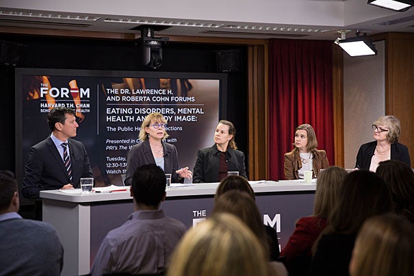 Thomas Weigel (left), S. Bryn Austin, Alison Field,  Claire Mysko, and moderator Carol Hills engage in a panel discussion during “Eating Disorders, Mental Health, and Body Image,” hosted by Harvard Chan School.