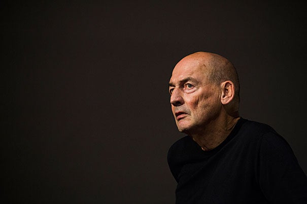Architect Rem Koolhaas speaks to a Piper Auditorium audience of students and faculty about the political tensions in Europe and the radical futurism characteristic of his buildings. 