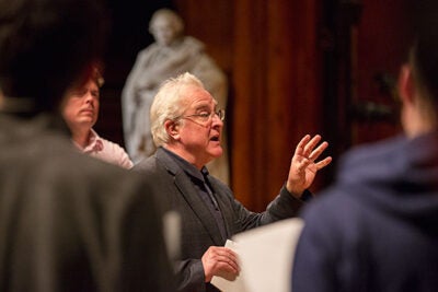 Pulitzer Prize-winning composer Paul Moravec '79 discusses his new piece, which was commissioned by the Harvard Glee Club and Radcliffe Choral Group. Photo by Sarah Silbiger