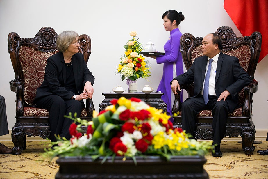Drew Faust (left) visits Vietnam Prime Minister Nguyen Xuan Phuc in Hanoi where they discuss Harvard’s role in the development of the Fulbright University of Vietnam.