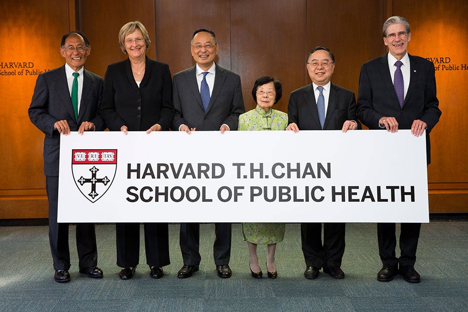 Harvard Corporation Senior Fellow, Bill Lee (from left), President Faust, Gerald Chan, Mrs. T.H. Chan, Ronnie Chan, and Dean Julio Frenk are pictured at the Harvard T.H. Chan School of Public Health, newly named in recognition of a $350 million gift by the family of the late T.H. Chan in September 2014. Stephanie Mitchell/Harvard Staff Photographer