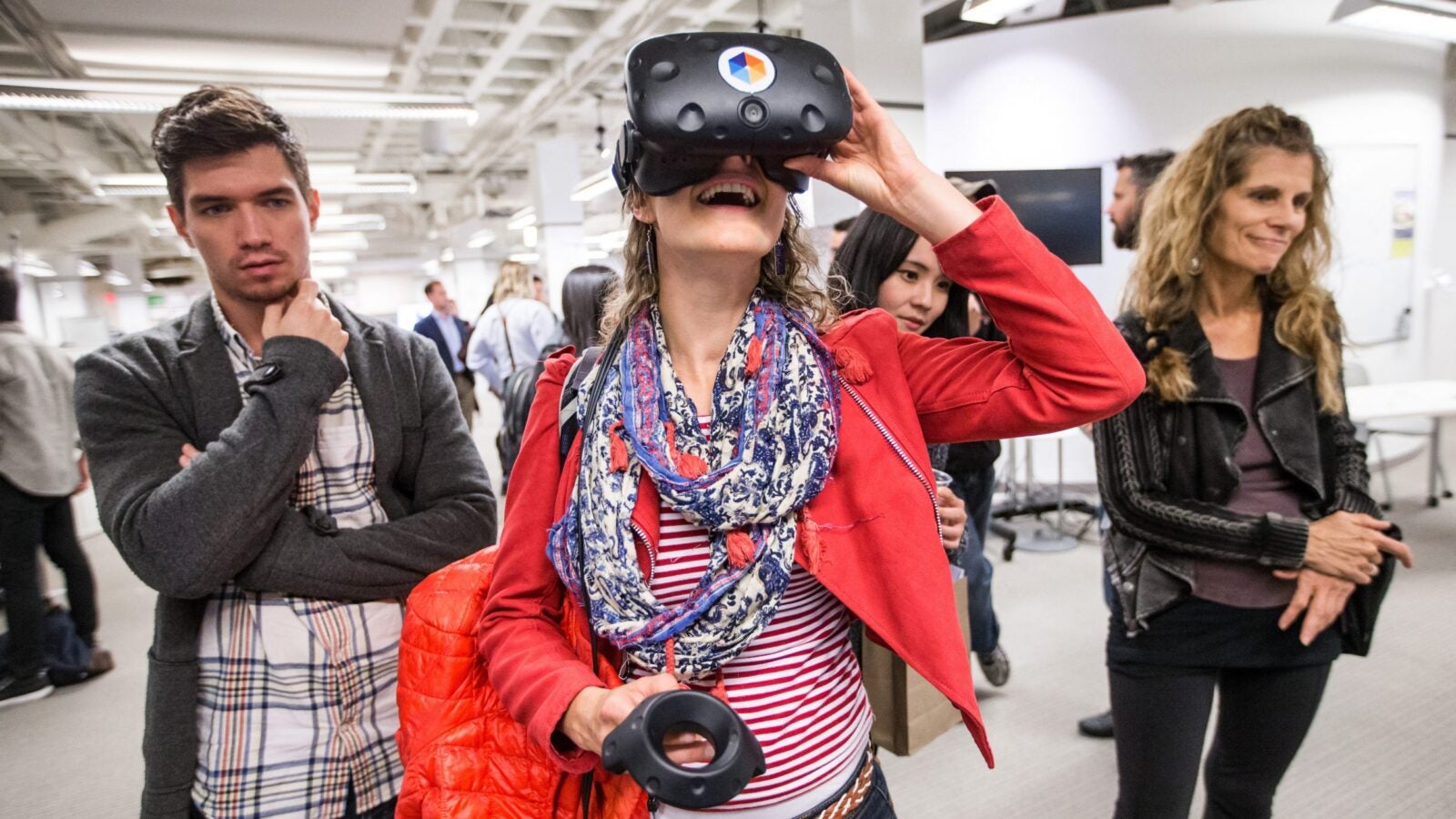 Students test out the HTC Vive virtual reality system at HUBweek.