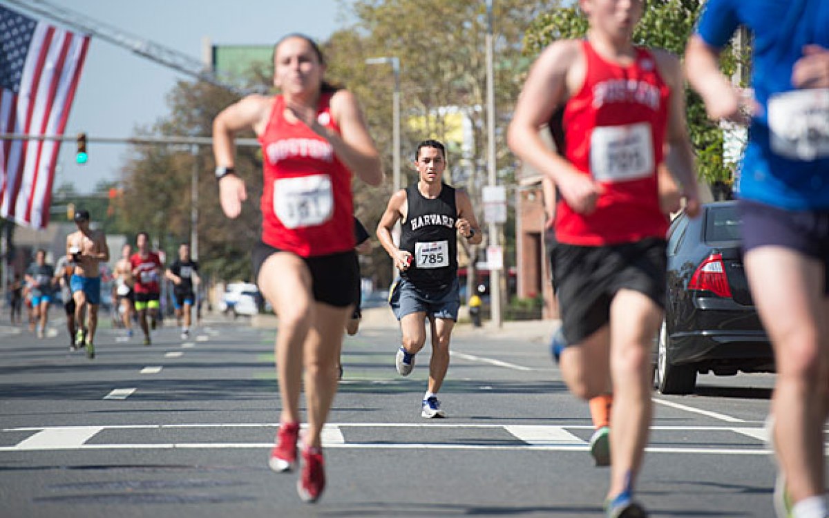 Runners in the Honan 5K