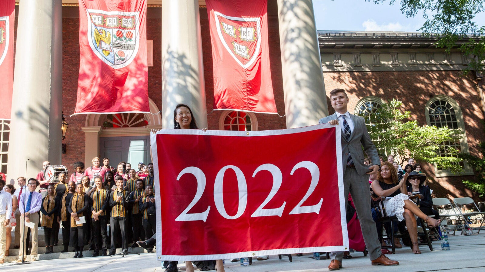 President Bacow welcomes first-year students at their convocation – Harvard  Gazette