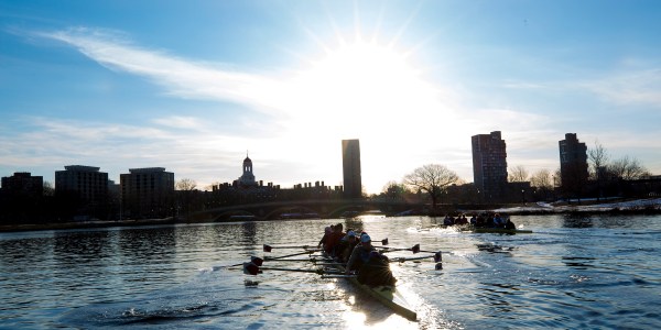 Harvard men's crew on Charles River