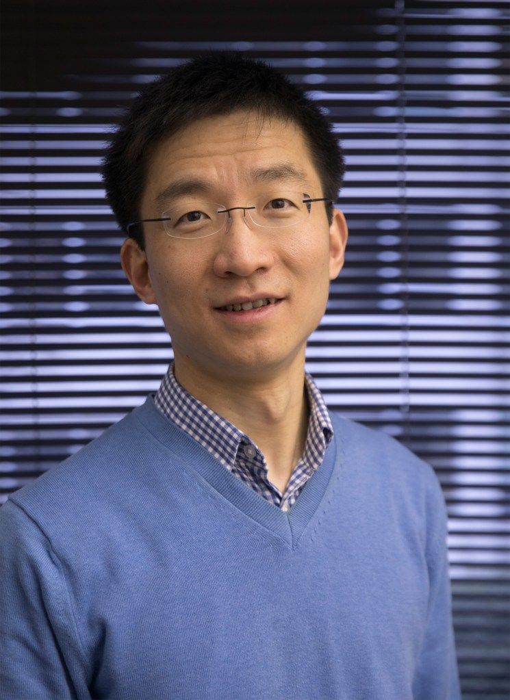 Xingang Chen headshot