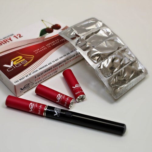 E-cigarette cartridges were found to harbor bacteria. 