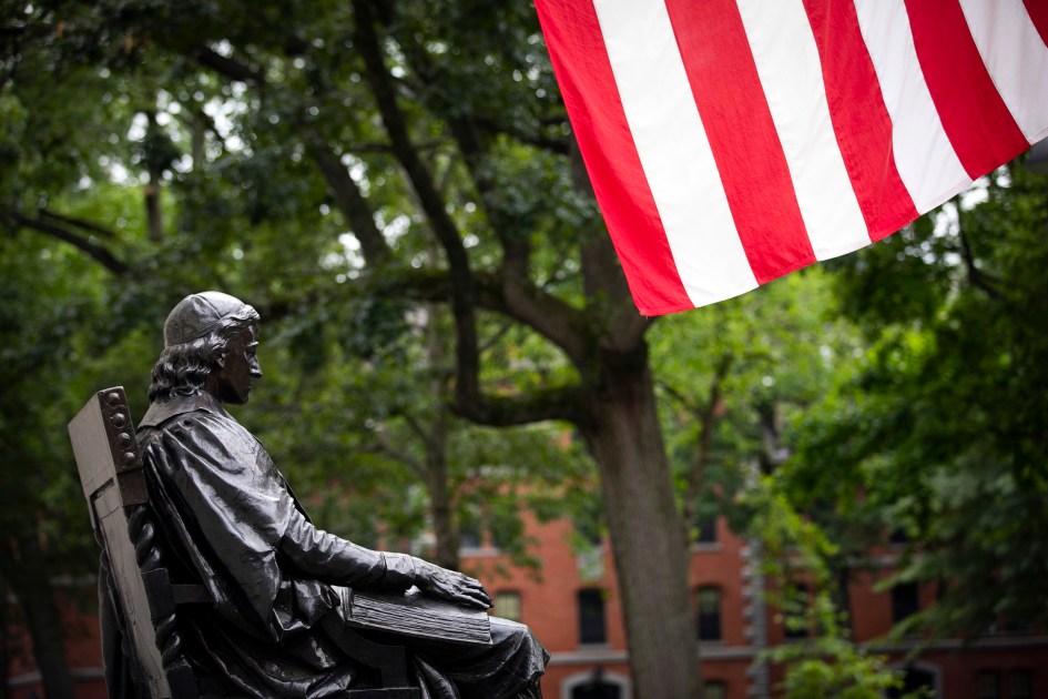 Harvard backgrounds on Zoom brings campus to life ...