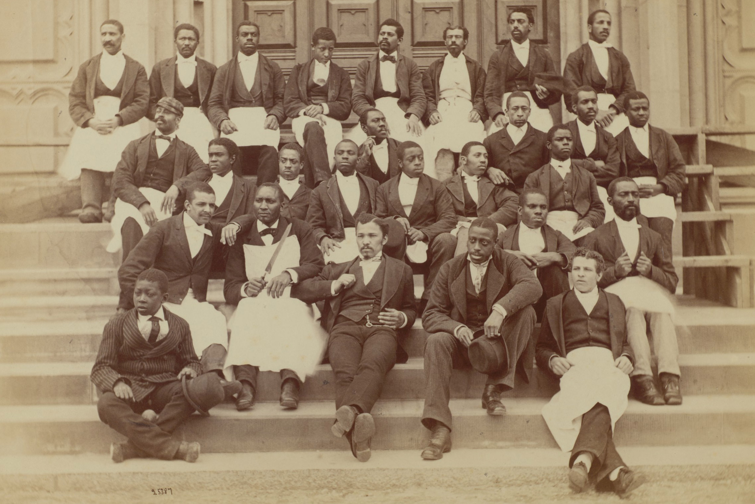 Blackwaiters Harvard Gazette