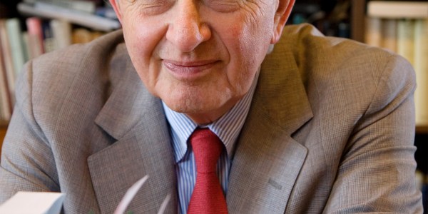 Bernard Bailyn.