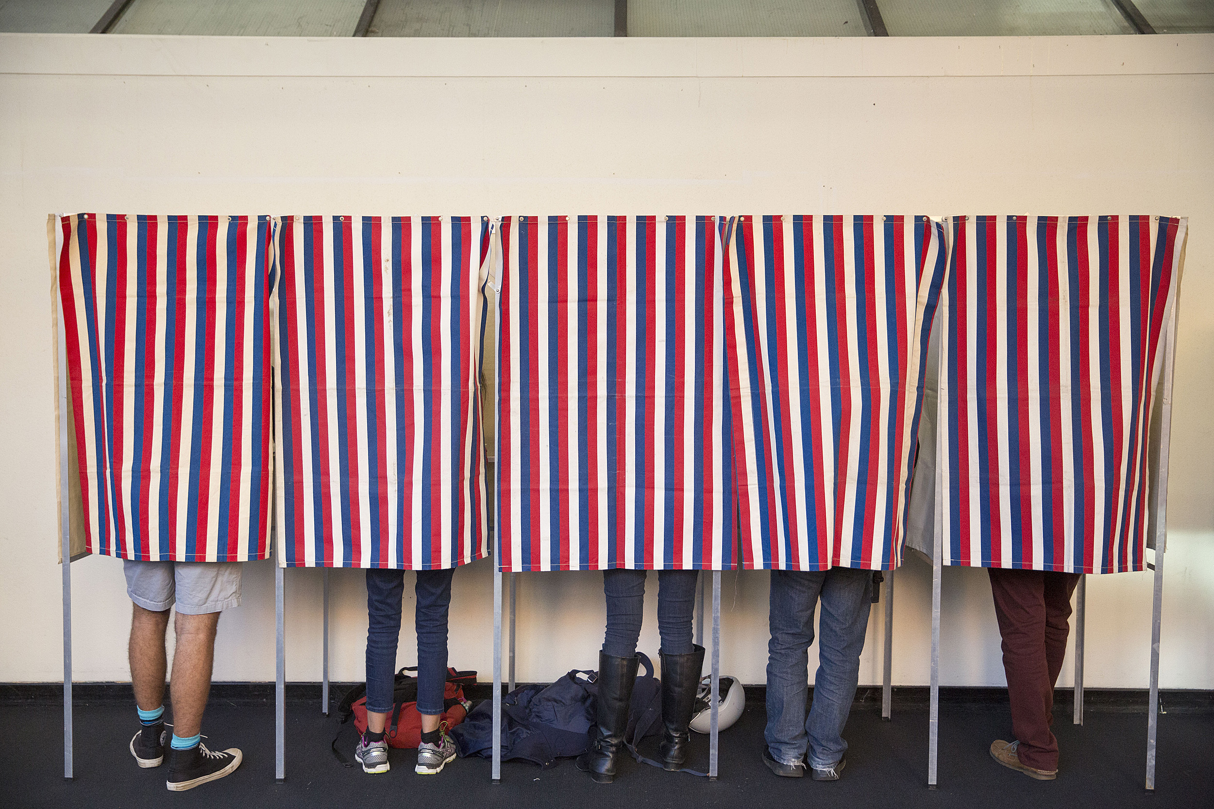 Young voters may be deciding factor in presidential election — Harvard ...